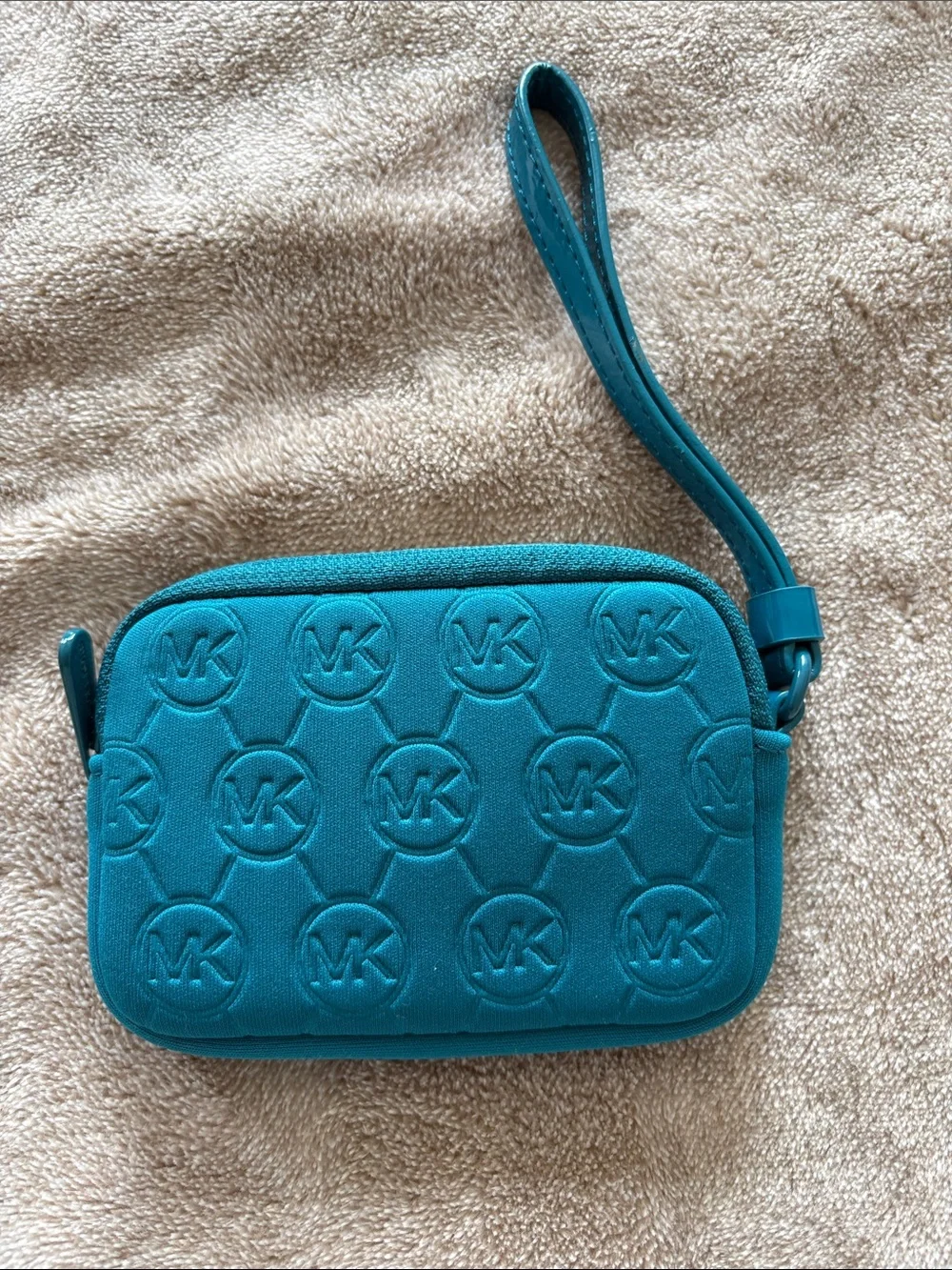 Michael Kors Teal Wallet/Cards and Coins/Wristlet - Teal